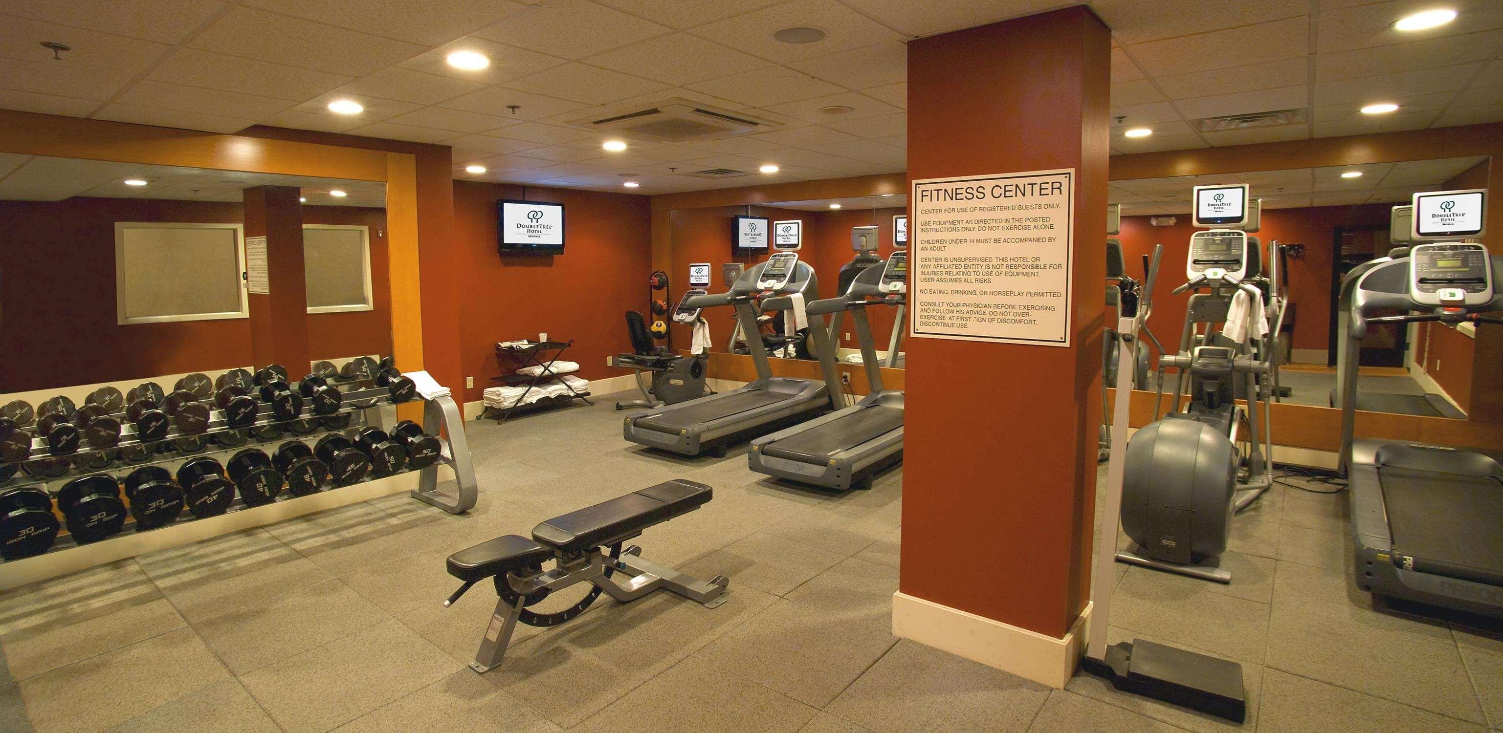 Doubletree By Hilton Norwalk Hotel Facilities photo