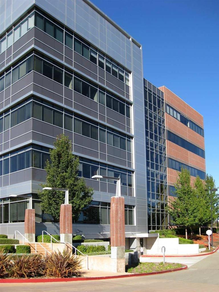 Doubletree By Hilton Norwalk Hotel Exterior photo